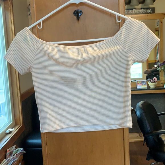 Ribbed Striped Cropped Neutral Yellow Off Shoulder Baby Short Sleeve Top Tee - Picture 2 of 3